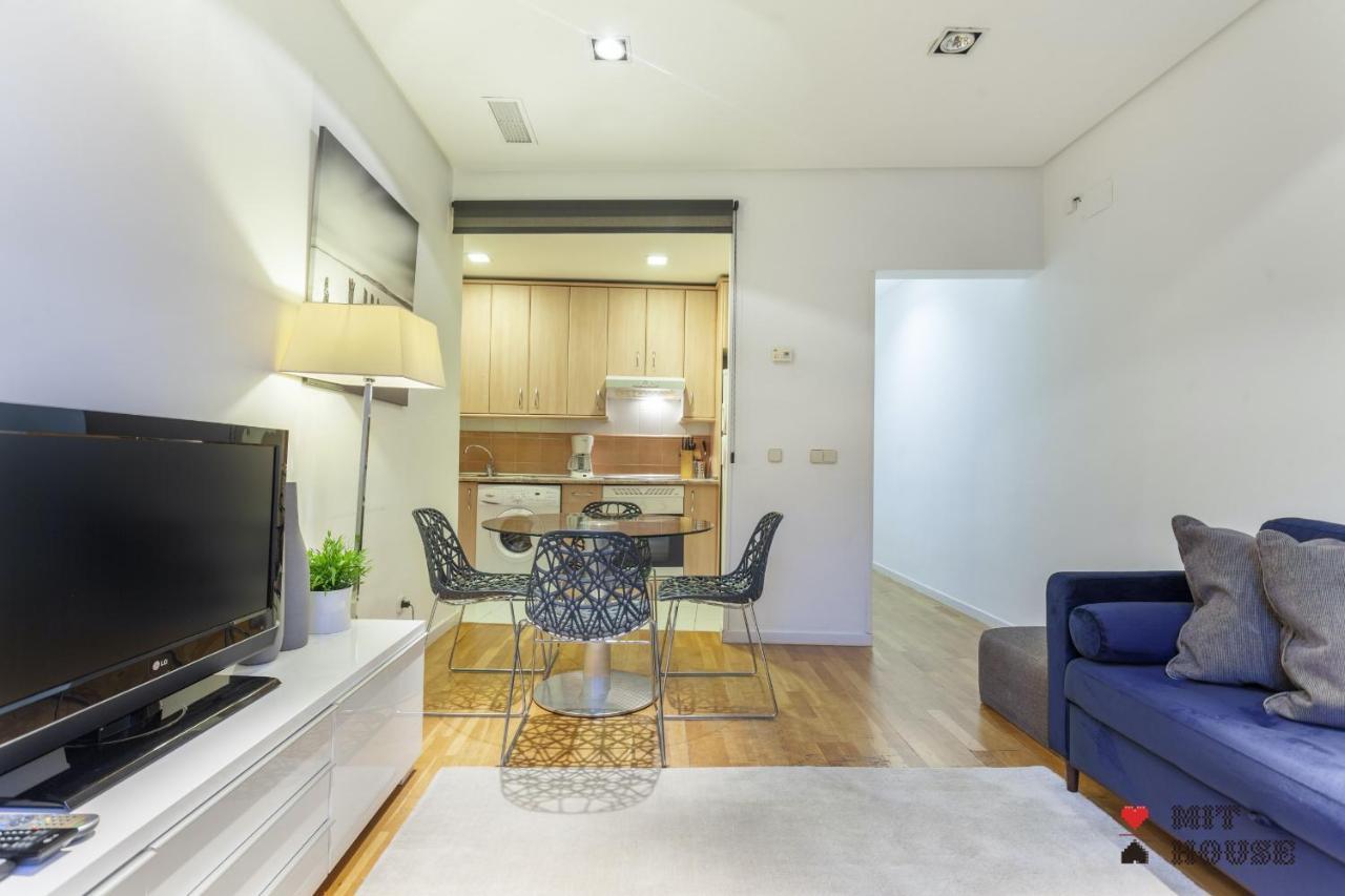 Mit House Puerta Del Sol III En Madrid Apartment Ngoại thất bức ảnh